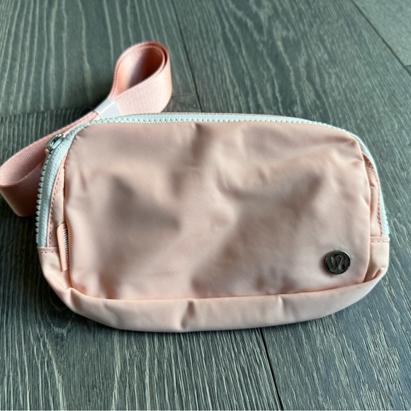 lululemon athletica Handbags - Lululemon Everywhere Belt Bag in Melon Sorbet